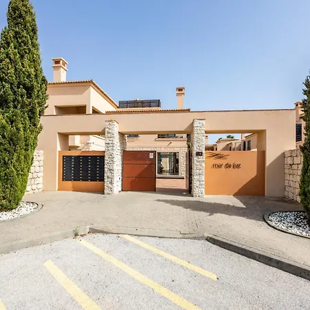 Coolhouses Algarve, 2 Bed Elegant Flat, Private Pool & Garden, Facilities, Mar Da 19 * Senhora da Luz