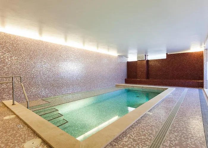 아파트 Coolhouses Algarve, 2 Bed Elegant Flat, Private Pool & Garden, Facilities, Mar Da 19 Senhora da Luz