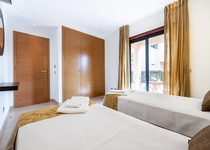 아파트 Coolhouses Algarve, 2 Bed Elegant Flat, Private Pool & Garden, Facilities, Mar Da 19 *