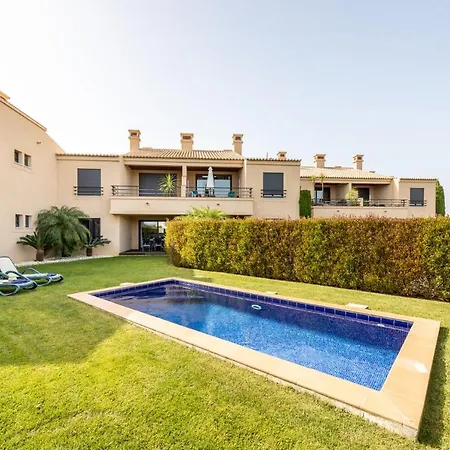 Coolhouses Algarve, 2 Bed Elegant Flat, Private Pool & Garden, Facilities, Mar Da 19 Apartment *