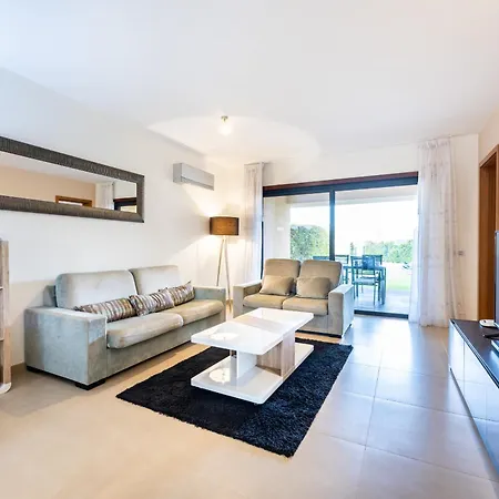 Coolhouses Algarve, 2 Bed Elegant Flat, Private Pool & Garden, Facilities, Mar Da 19 Apartamento Luz