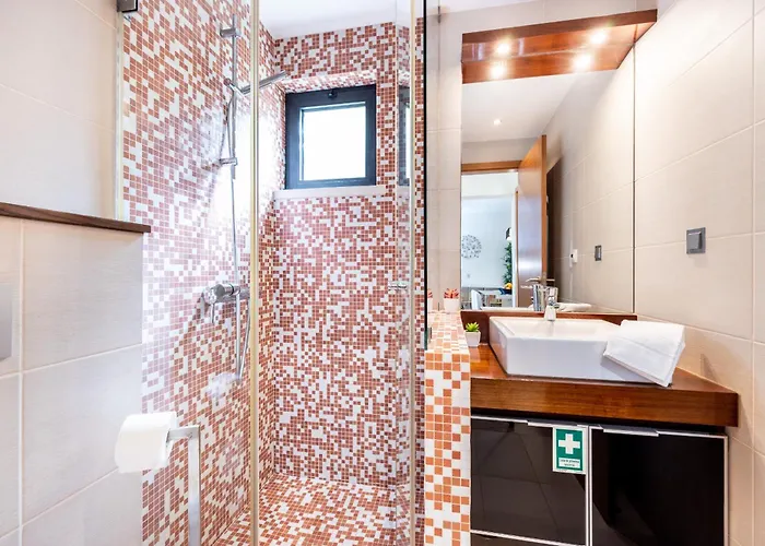 Coolhouses Algarve, 2 Bed Elegant Flat, Private Pool & Garden, Facilities, Mar Da 19 Апартаменты